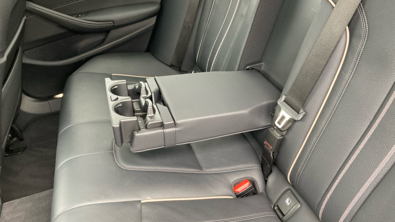 BMW 5 Series 530e SE 4dr Auto Saloon